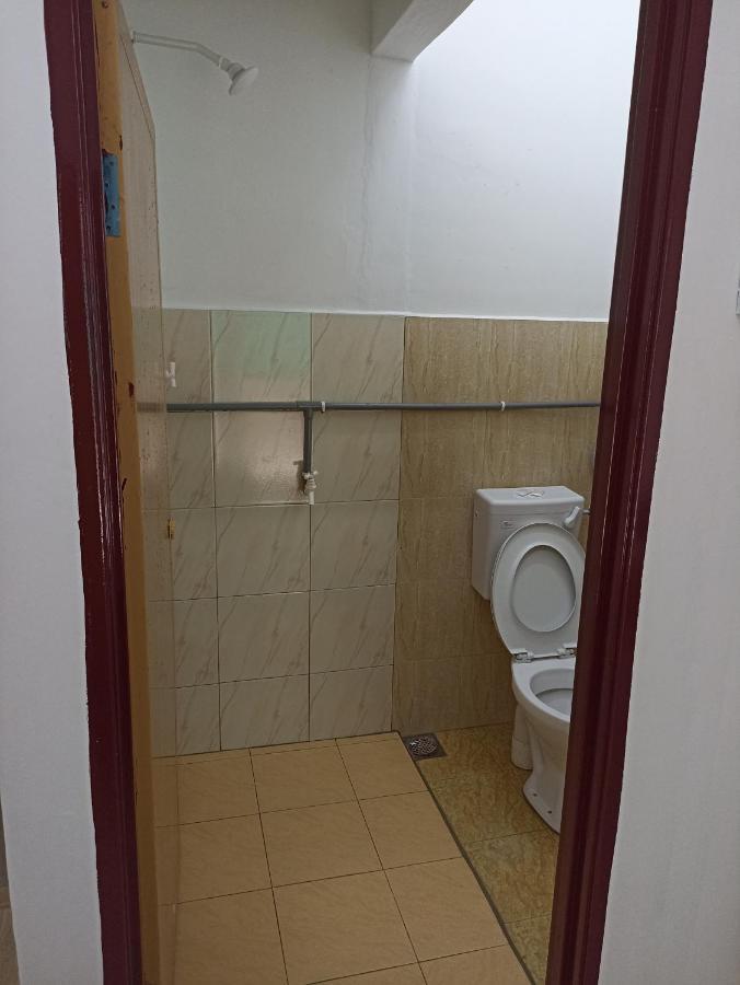 Depulauserai Roomstays Pekan Ngoại thất bức ảnh